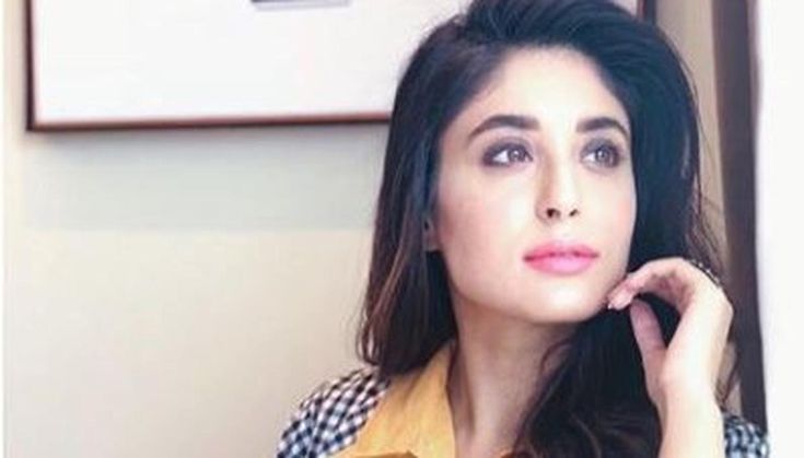 Kritika Kamra Feels Mitron Is The Perfect Bollywood Debut For Her Republic World Kritika Kamra Bollywood Bollywood Actors
