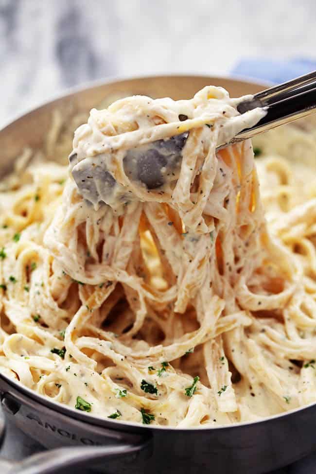 The Best Homemade Alfredo Sauce Ever! | The Recipe Critic | Homemade