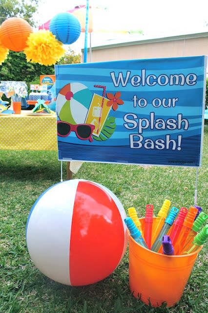 Swimming Pool Beach Ball Background best 25+ beach ball party ideas on pinterest | kids beach party Swimming Pool Beach Ball Background best 25+ beach ball party ideas on pinterest | kids beach party