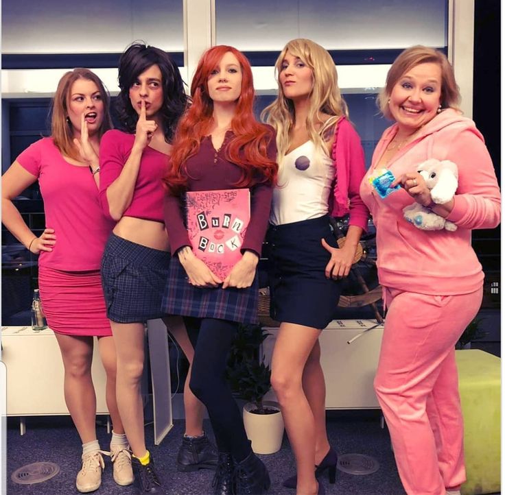 Mean Girls Cute Group Halloween Costumes Best Group Halloween mean-girls-cute-group-halloween-costumes-best-group-halloween