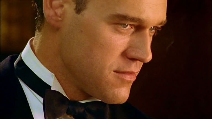 https://i.pinimg.com/736x/ad/2c/80/ad2c80add2a88cb95254bc918795d73b--elliot-cowan-hello-gorgeous.jpg