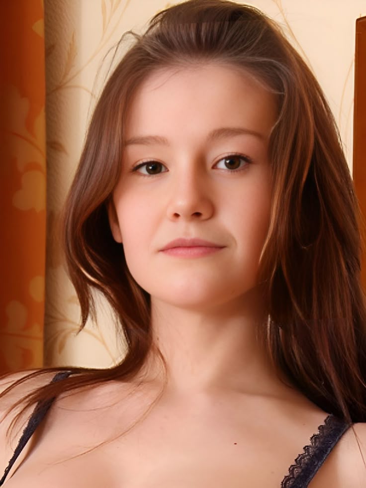 Emily Bloom (Model) Age, Wiki, Weight, Bio, Height, Boyfriend, Photos