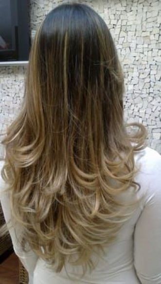 Fique Por Dentro Das Tendências Em Corte De Cabelo Camadas Corte De Cabelo Em Camadas