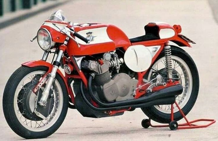 MV Agusta Custom Street