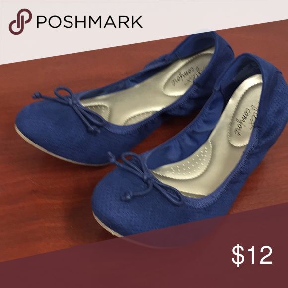 navy flats size 7