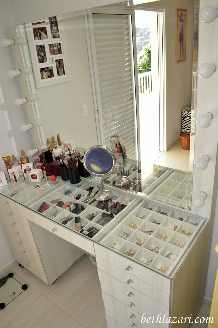540 best * VANITY * images on Pinterest | Vanity room, Makeup desk ... 540 best * VANITY * images on Pinterest | Vanity room, Makeup desk ...