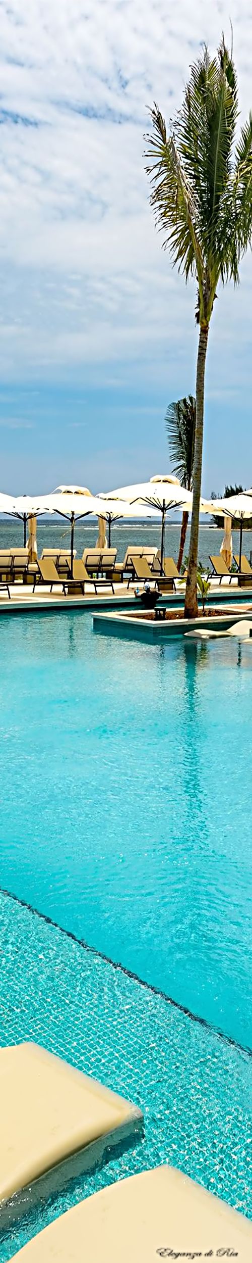 *Eleganza di Ria* Vacay, Paradise images, Summer fun