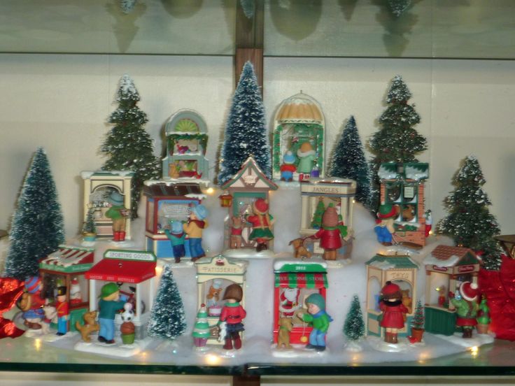 73 best DISPLAYING DECORATING WITH HALLMARK KEEPSAKES images on - contemporary christmas decorationshallmark christmas decorations 73 best DISPLAYING DECORATING WITH HALLMARK KEEPSAKES images on - contemporary christmas decorationshallmark christmas decorations