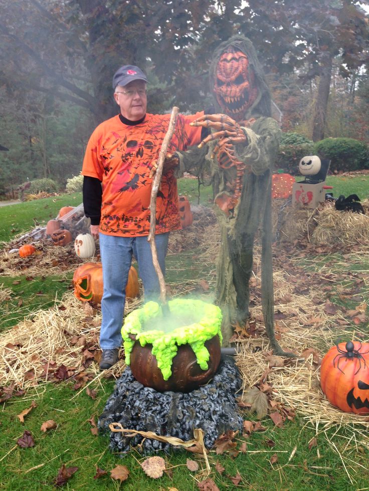 halloween yard decorations halloween diy yard haunt