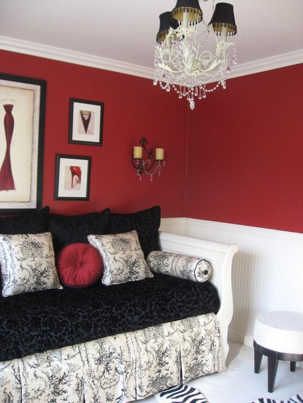 Bedroom Ideas With Red Walls Part - 45: 10 Dreamy Daybeds We Adore. White DaybedRed WallsRed Bedroom ...