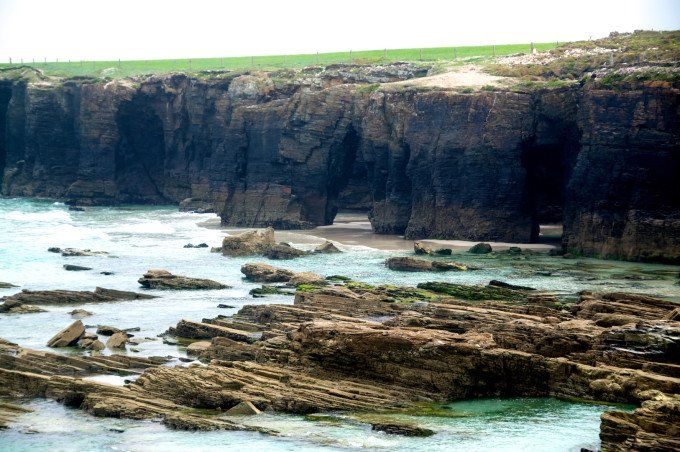 Las Playas Más Raras Bonitas Y Paradisiacas De La Geografía Española Playas España Escapadas Cerca De Madrid Playas Paradisiacas