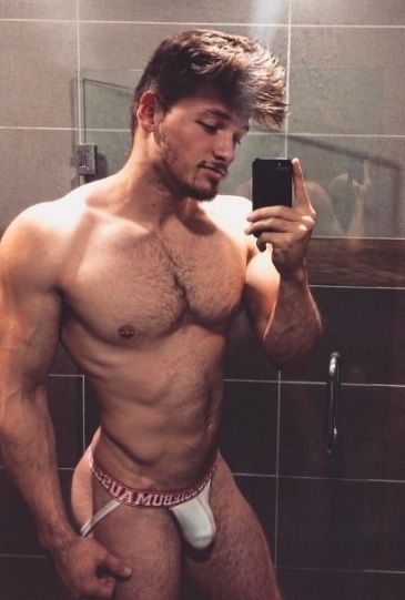 online pictures of gay guys is stacey gay