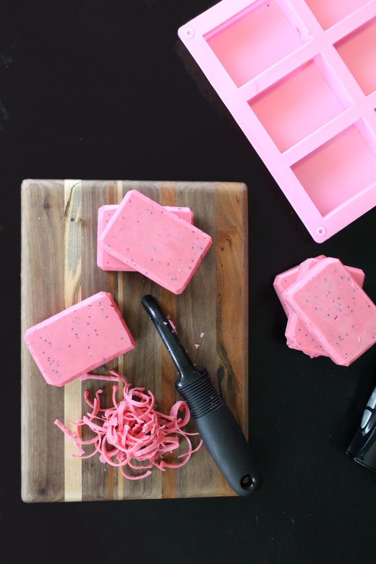 Watermelon Soap Recipe with Real Watermelon Fruit