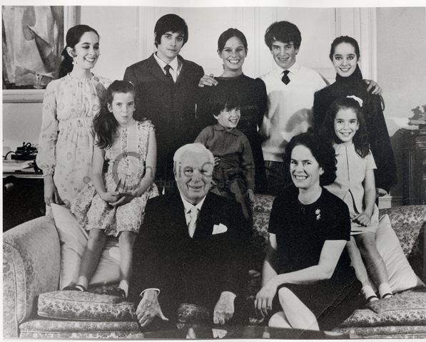 The Chaplins | Charlie chaplin, Chaplin, Charles spencer chaplin