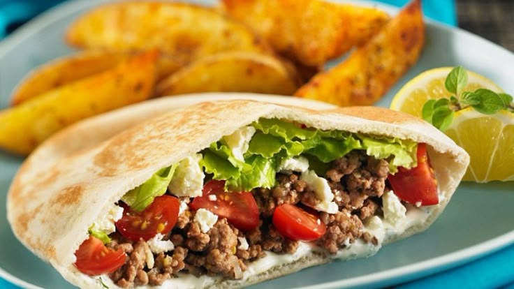 Unkompliziertes und leckeres Essen für die ganze Familie: Mit Hack und Feta gef...