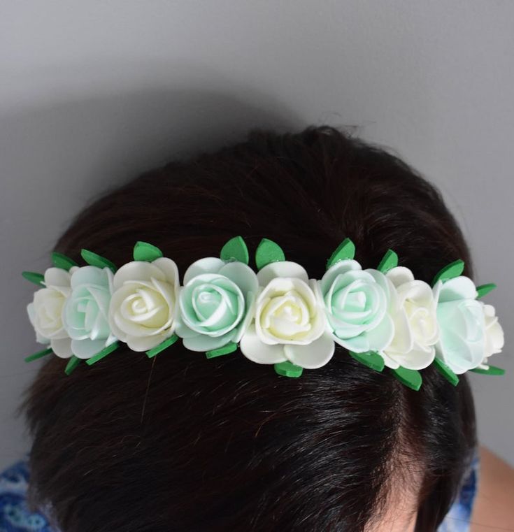 FESTIVAL DANCE HIPPY FUN PARTY NEW MULTI COLOURED FLOWER HEADBAND WITH RIBBON