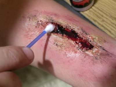 how to make fake wounds for cosplay makeup fake wounds fake scars and scratches halloween - Halloween Fake Wounds how to make fake wounds for cosplay makeup fake wounds fake scars and scratches halloween - Halloween Fake Wounds