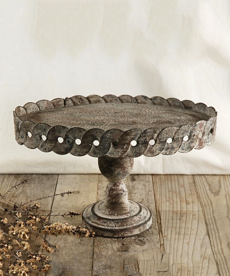Rustic Round Pedestal Stand This Is Beautiful And Very Unique Rustic Round Pedestal Stand This Is Beautiful And Very Unique