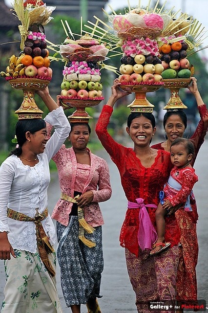 31 best Traditional Cloth of Indonesia images on Pinterest