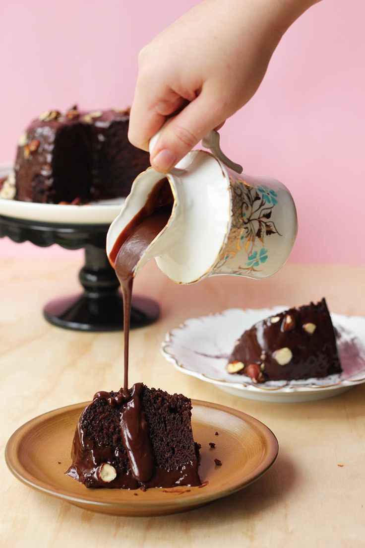 English christmas pudding with rum sauce English christmas pudding with rum sauce