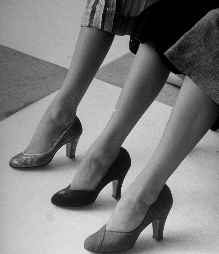 220 Best A Toe Cleavage Images On Pinterest Spiked Heels 1950 S Shoes Much More Comfortable Than The Pointed To An Extreme