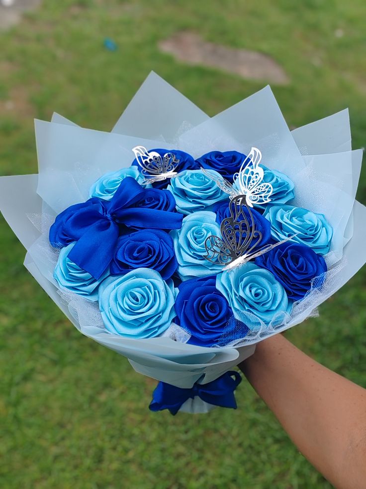 Rosas Eternas In 2025 Diy Flowers Crafts Graduation Leis B17962f30cf65b8d2bcda313876e540a