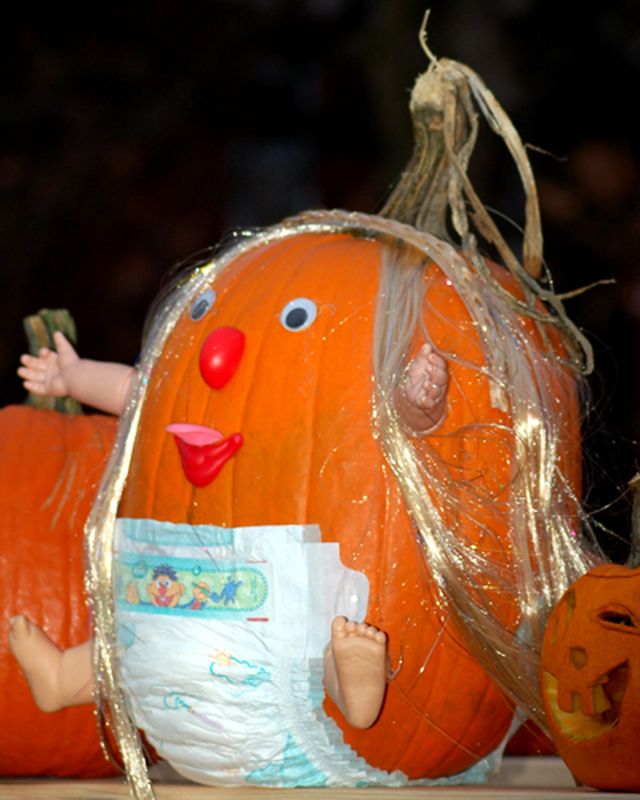 ideas for pumpkin faces that will have you smiling this fall carving pumpkinspumpkin carvingdecorating
