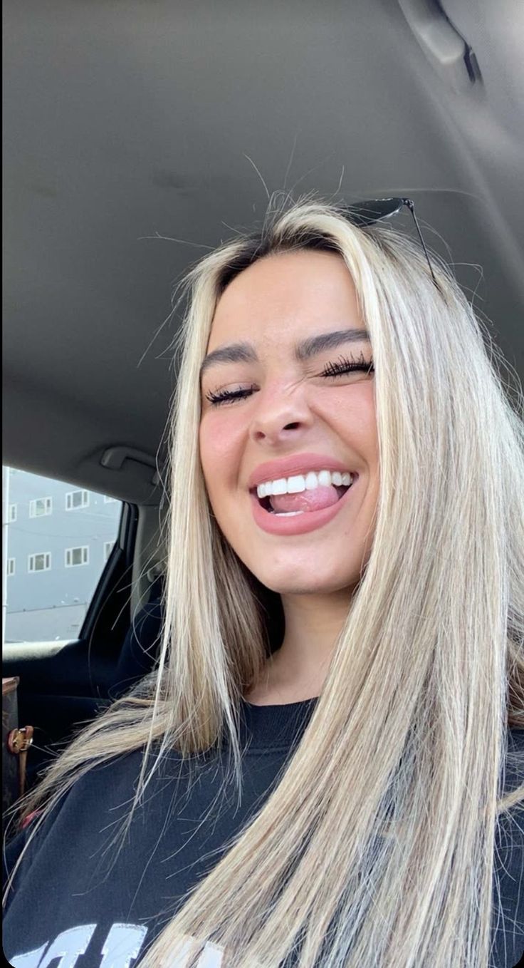 Tiktok Stars Female Blonde