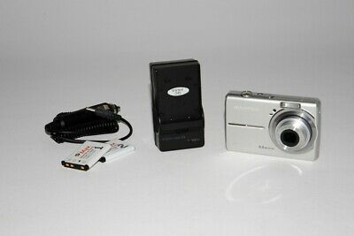 Olympus FE FE-190 6.0MP Digital Camera Battery charger and... | Camera