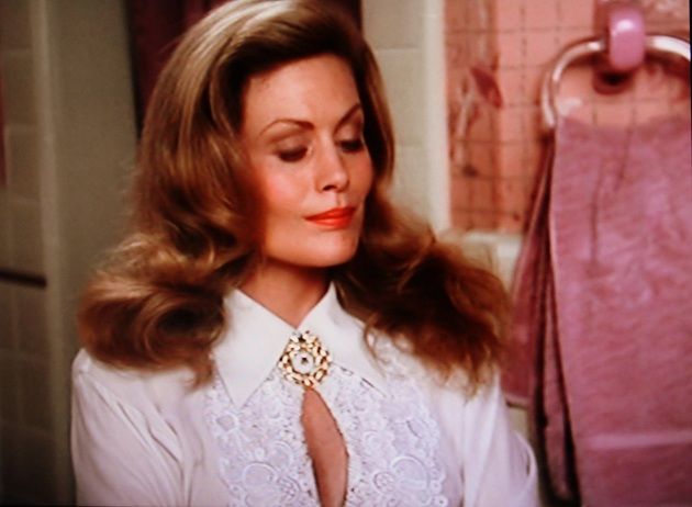 Pin by Madi Holmes on Christmas Vacation | Beverly d'angelo, Christmas