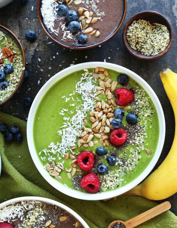 Smoothie bowl s’impose sur la table du petit déjeuner. - Elle à Table