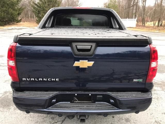 2010 Chevrolet Avalanche Lt In 2020 Chevrolet Automotive