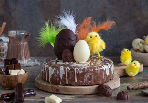 Tarta De Pascua A Los Tres Chocolates En Nestlé Cocina Recetas Nestlecocina Menuplanner Cocina Tartas Postres Dulces Tres Chocolates