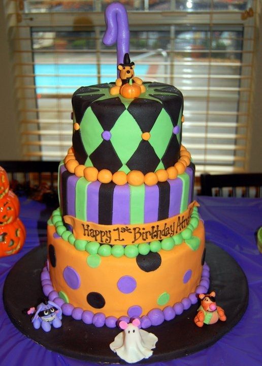 fondant cake with fondant figurines of pooh eeyore tigger and piglet all in their halloween costumes this was for my sons first birthday party on - Baby Halloween Birthday Party fondant cake with fondant figurines of pooh eeyore tigger and piglet all in their halloween costumes this was for my sons first birthday party on - Baby Halloween Birthday Party