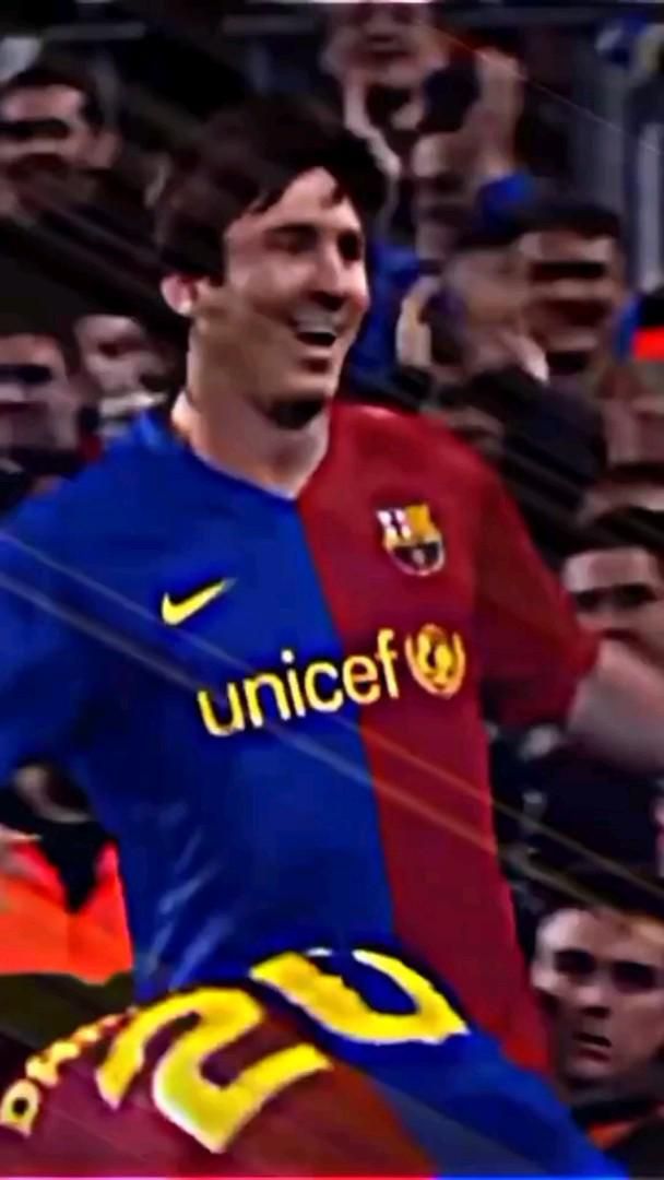 lionel messi | Funny soccer videos, Soccer funny, Soccer gifs