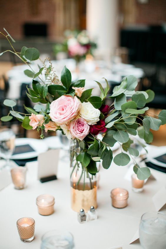 Most Stunning Round Table Centerpieces Deco Pinterest Most Stunning Round Table Centerpieces Deco Pinterest Wedding Flowers And