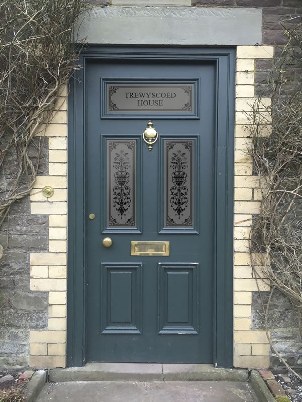 Victorian Etched Glass Door Panels Abergavenny In 2020 Front Doors - Etched Glass For Victorian Front Doors Victorian Etched Glass Door Panels Abergavenny In 2020 Front Doors - Etched Glass For Victorian Front Doors