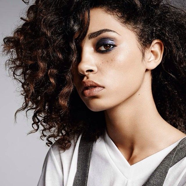raven lyn corneil instagram raven lyn corneil instagram