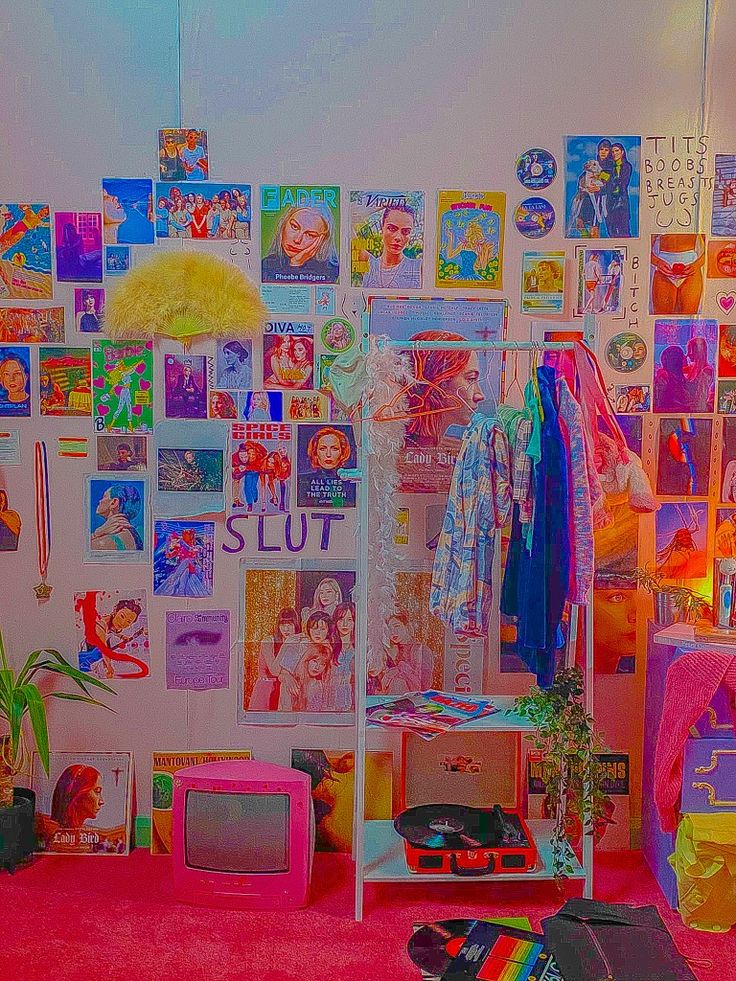 in 2020 | Indie room decor, Retro room, Indie bedroom in 2020 | Indie room decor, Retro room, Indie bedroom on Room Decor Indie id=82642
