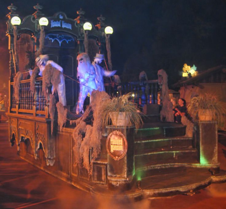 mickeys not so scary halloween party