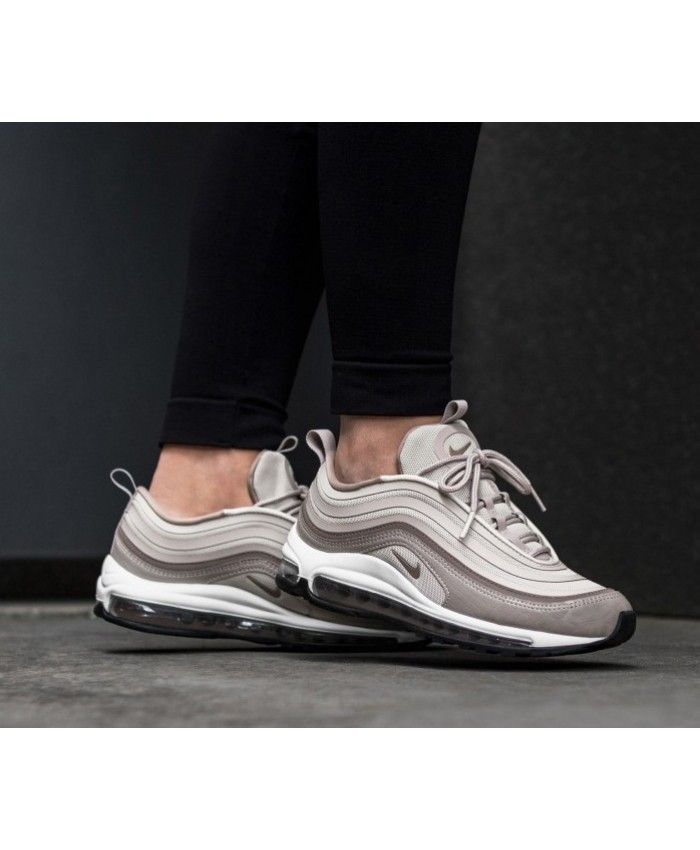 air max 97 moon particle on feet