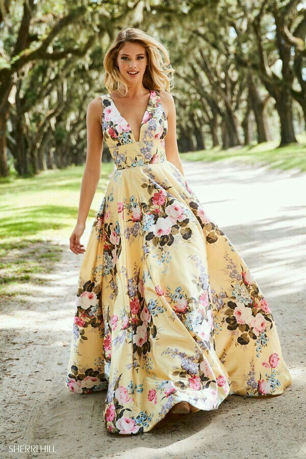 Pin De Monsarte En Vestidos De Festa Vestidos De Flores Largo Vestidos Para Boda En Playa Invitada Vestidos Largos Florales