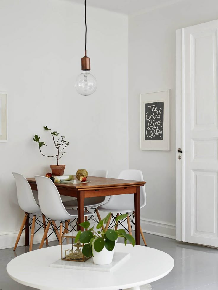 Small Dining Room 253 best dining room images on pinterest | live, dining room and home Small Dining Room 253 best dining room images on pinterest | live, dining room and home