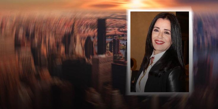 Maria Tsompanakh Gia Koronoio Sth Nea Yorkh Zw Mia Kolash News Koronoios Mariatzompanakh Neayorkh Https Spoilers Gr Maria Tso Mona Lisa Yorkie Painting