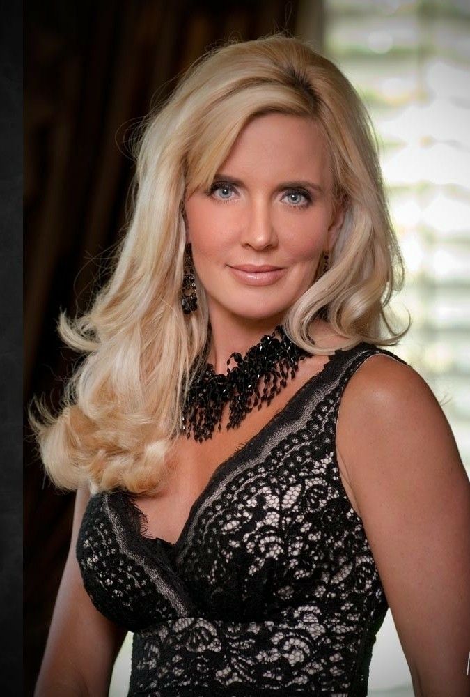 granny mature old blonde 03 Granny mature old blonde 03