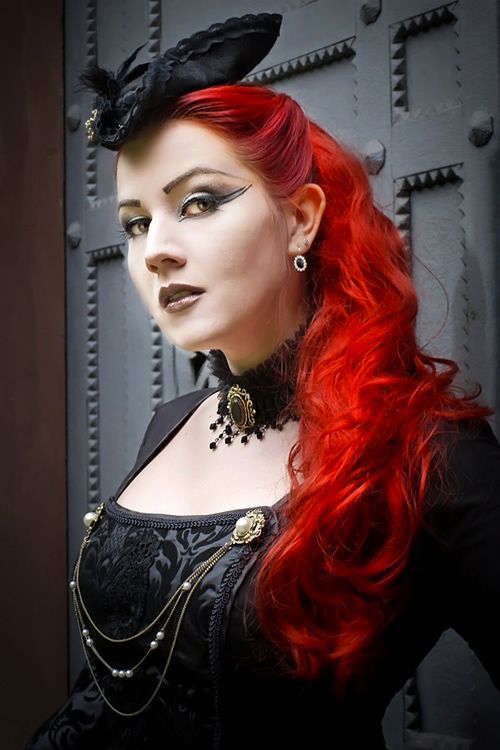 Goth mädchen kennenlernen