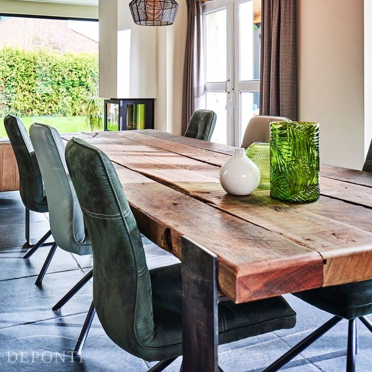 Eettafel Industrieel | Tafel en stoelen, Stoel industrieel ...