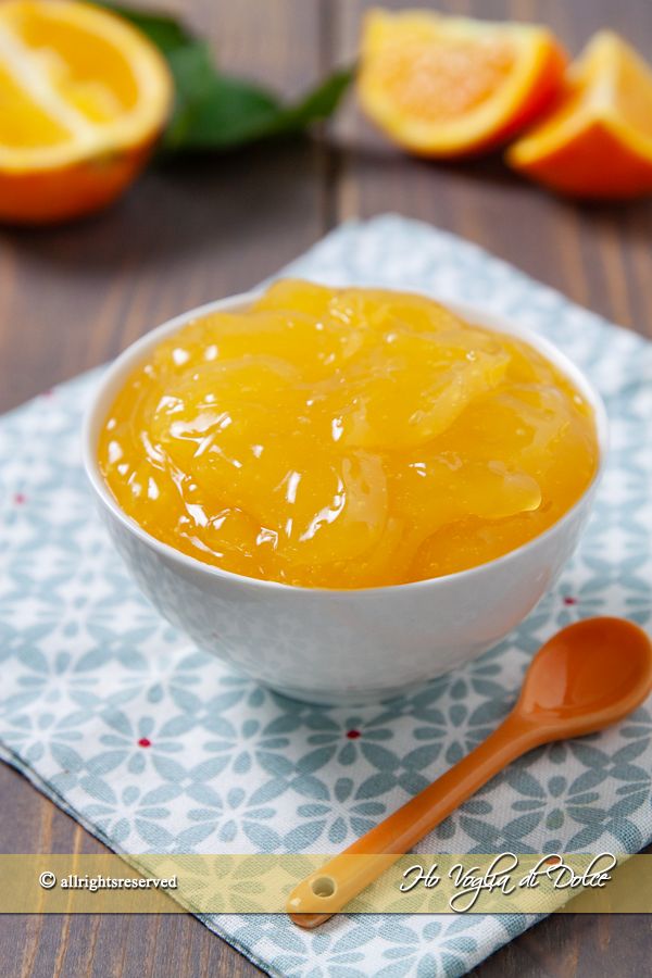 Crema all'ananas senza uova, alternativa fruttata ed esotica
