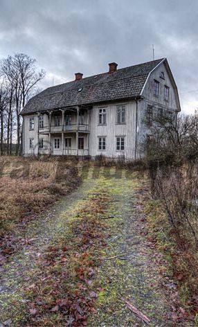 1261 Best Old Abandoned Houses Images On Pinterest Abandoned B6e7bc2021b535aff1cd8c193fefecc1 Abandoned Mansions Abandoned Buildings Old Abandoned Houses