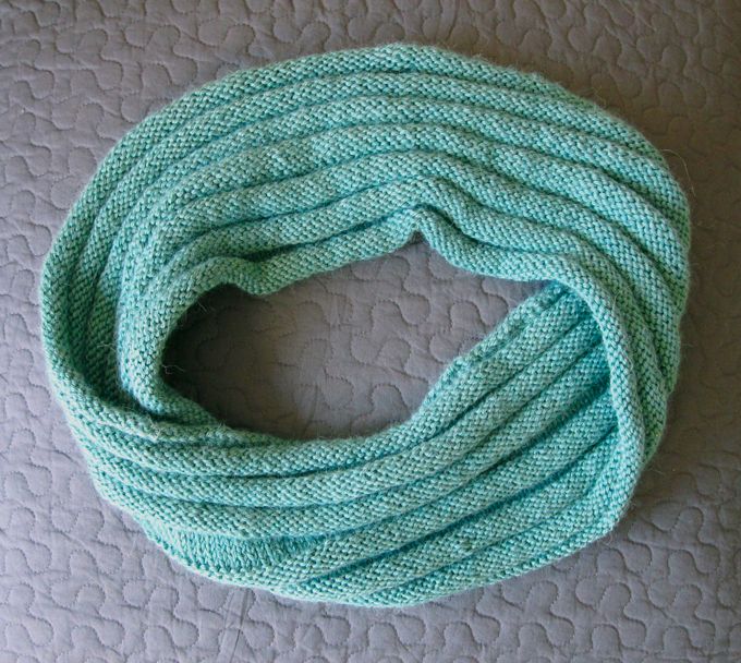 702 best cowls images on Pinterest Cowl patterns, Knit crochet and Knitting...